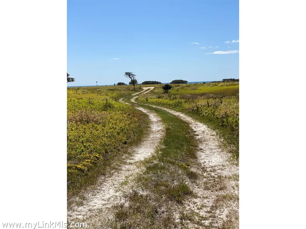 Edgartown MA, Pocha Road Extension