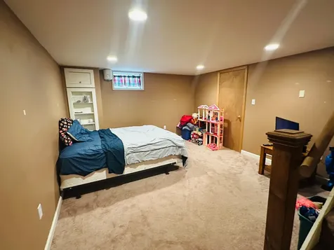 96 Manchester Avenue Oak Bluffs MA 02557