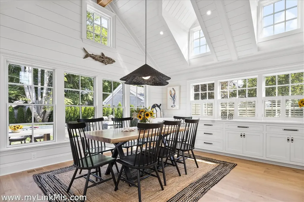 43 Peases Point Way S Edgartown MA 02539