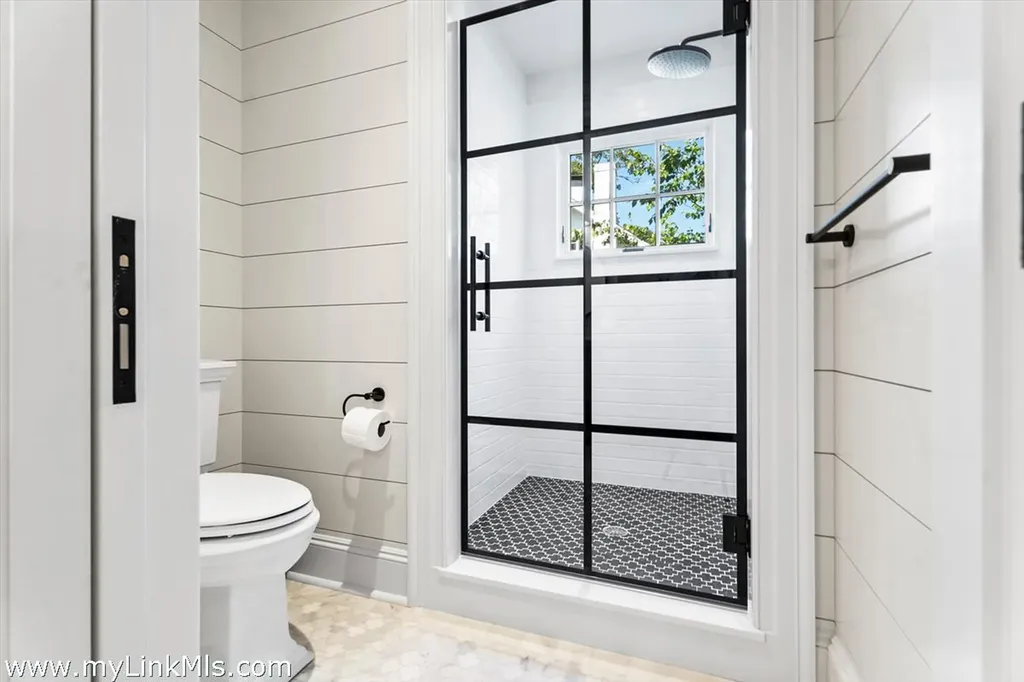 43 Peases Point Way S Edgartown MA 02539