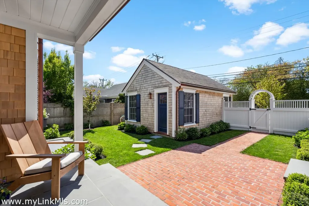 43 Peases Point Way S Edgartown MA 02539