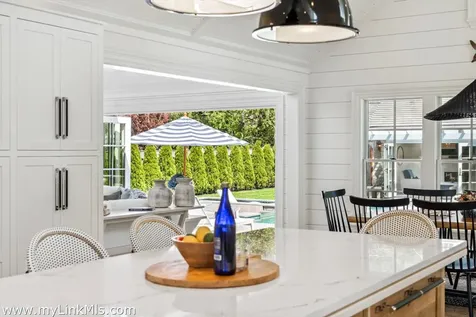 43 Peases Point Way S Edgartown MA 02539