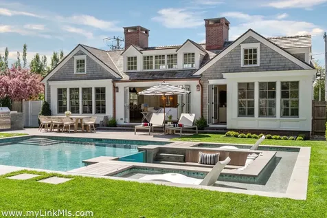 43 Peases Point Way S Edgartown MA 02539