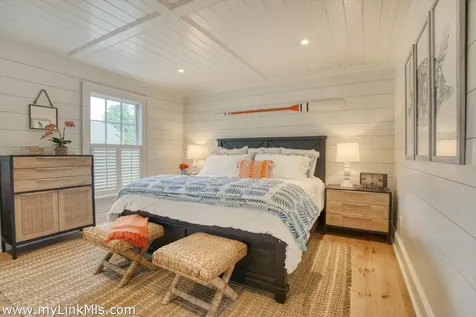 43 Peases Point Way S Edgartown MA 02539