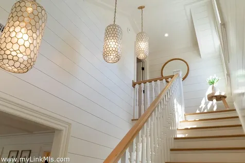 43 Peases Point Way S Edgartown MA 02539