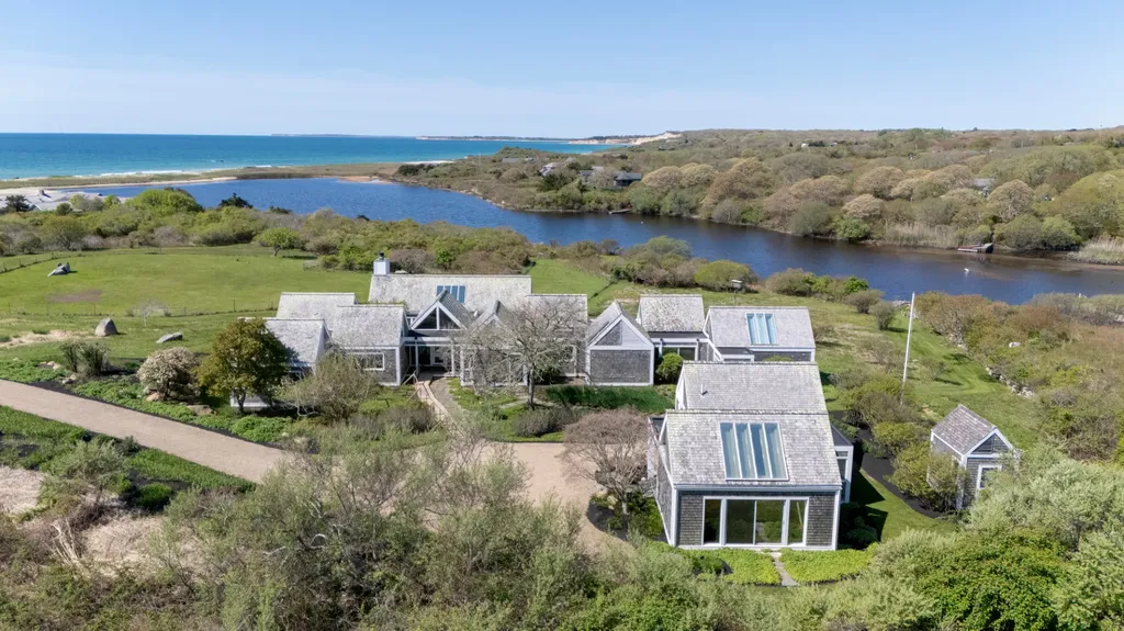 25 Osprey Lane Chilmark MA 02535