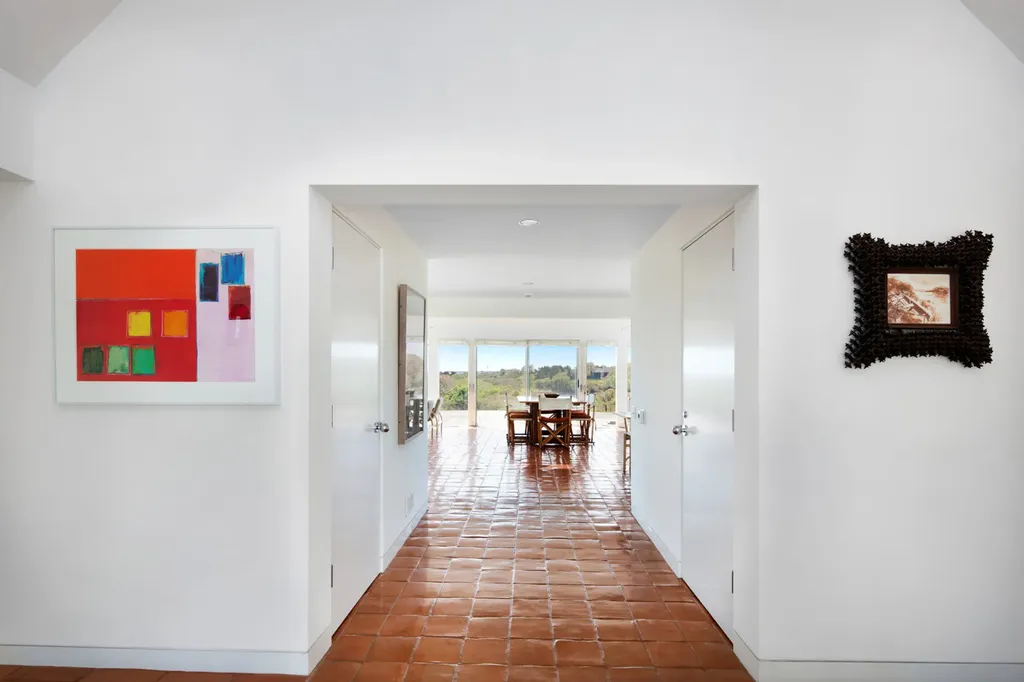 25 Osprey Lane Chilmark MA 02535