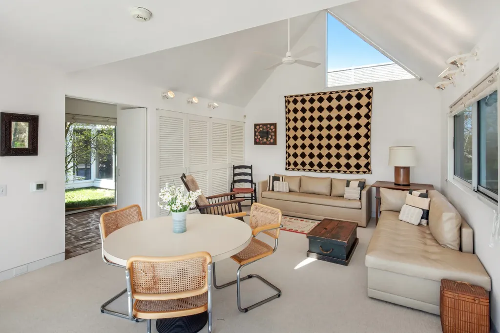 25 Osprey Lane Chilmark MA 02535