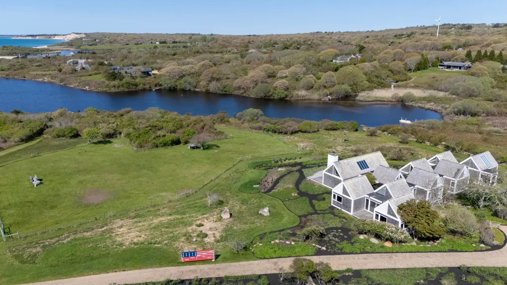 25 Osprey Lane Chilmark MA 02535
