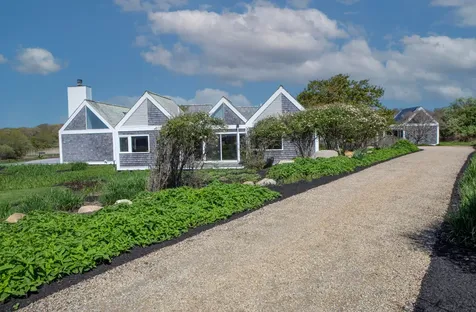 25 Osprey Lane Chilmark MA 02535