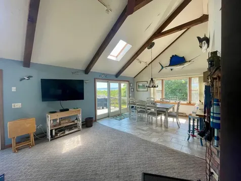 12 Lobsterville Road Aquinnah MA 02535