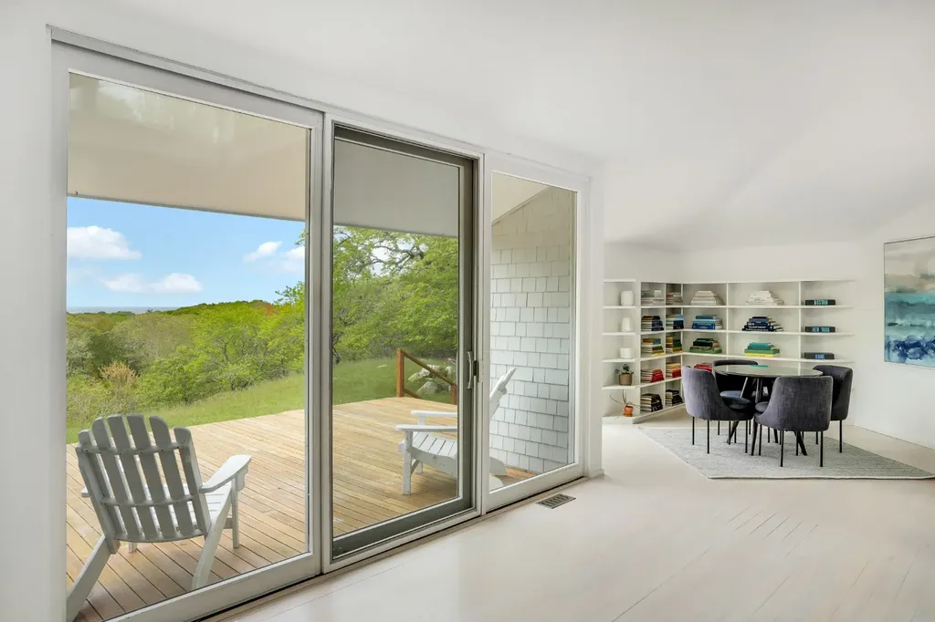 44 Cencelle Chilmark MA 02535