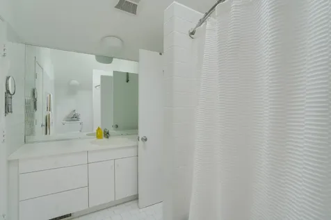 44 Cencelle Chilmark MA 02535