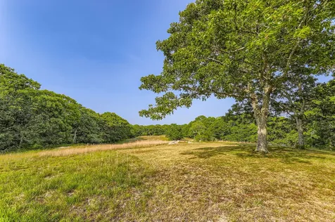 44 Cencelle Chilmark MA 02535