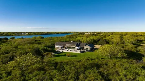 61 Butlers Cove Road Edgartown MA 02539