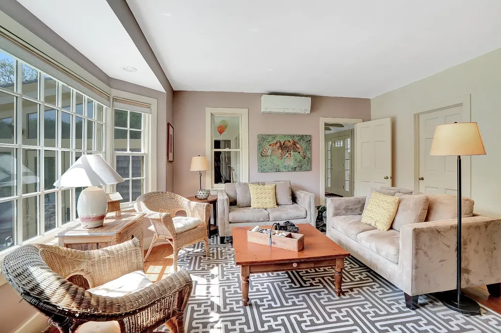 124, 116, 122 Old Farm Road Chilmark MA 02535