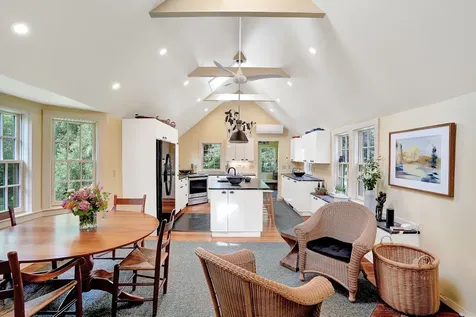 124, 116, 122 Old Farm Road Chilmark MA 02535