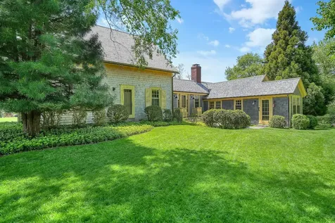 124, 116, 122 Old Farm Road Chilmark MA 02535