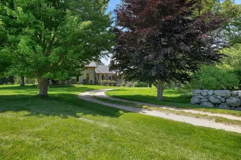 124, 116, 122 Old Farm Road Chilmark MA 02535