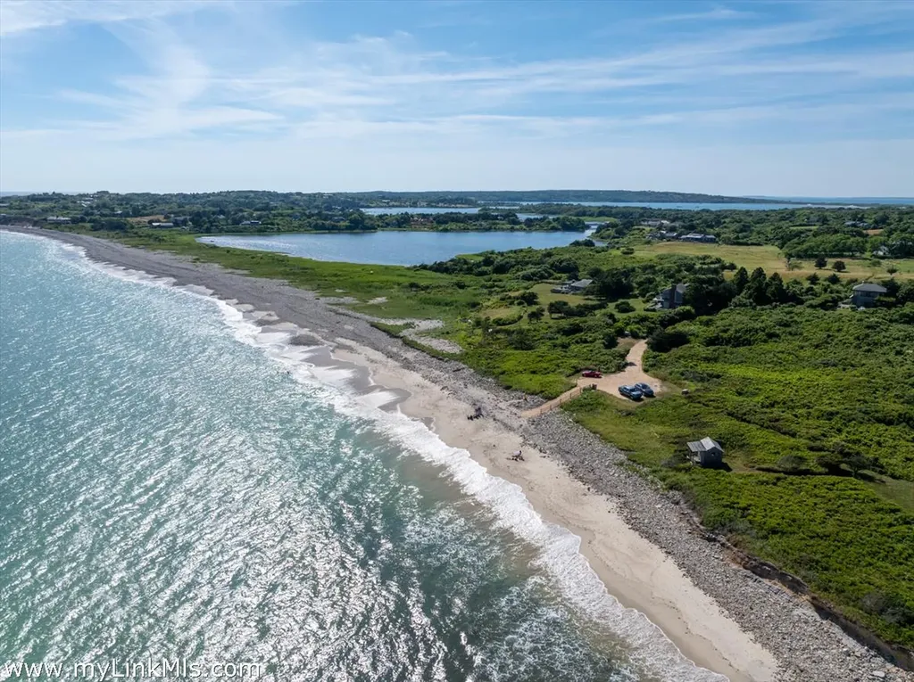 4 Cedar Lane Chilmark MA 02535