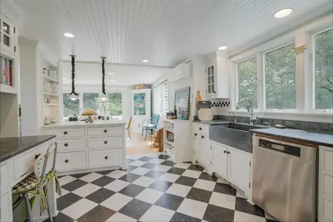 50 Hidden Cove Road Oak Bluffs MA 02557