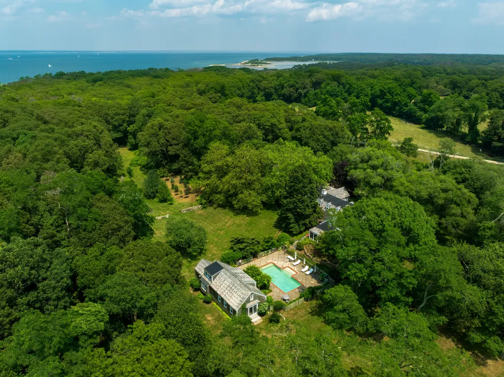 180 Pilot Hill Farm Road Vineyard Haven MA 02568