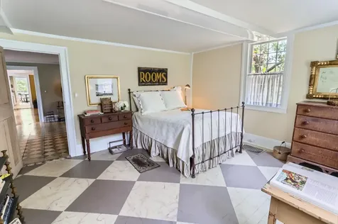 180 Pilot Hill Farm Road Vineyard Haven MA 02568