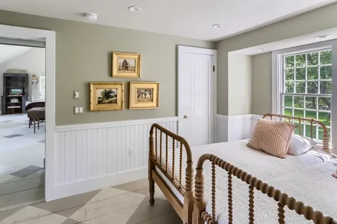 180 Pilot Hill Farm Road Vineyard Haven MA 02568