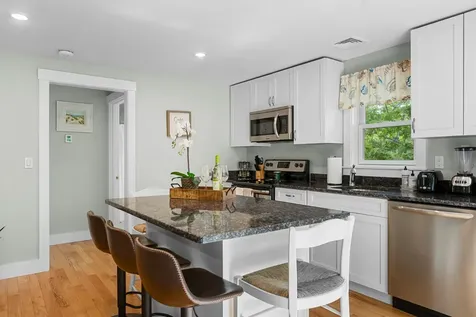 4 Hye Lane Edgartown MA 02539