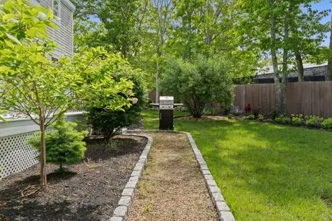 4 Hye Lane Edgartown MA 02539