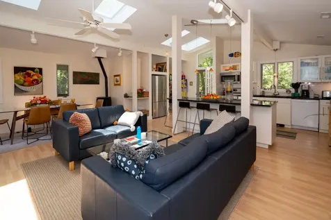 26 Box Turtle Lane Oak Bluffs MA 02557