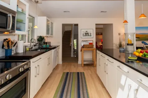 26 Box Turtle Lane Oak Bluffs MA 02557