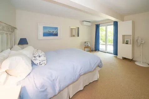 26 Box Turtle Lane Oak Bluffs MA 02557