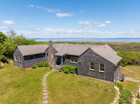 370 Lighthouse Road Aquinnah MA 02535