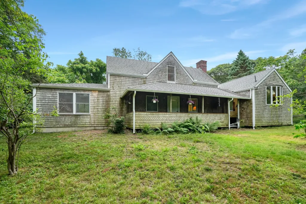 174 Middle Road Chilmark MA 02539