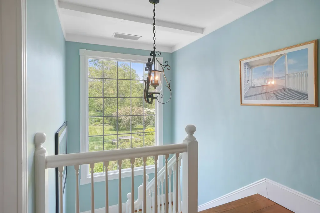 31 Lamberts Cove Road & 0 Plum Cove Road Vineyard Haven MA 02568