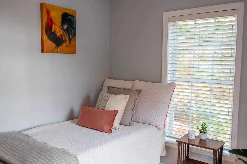 208 Irenes Way Vineyard Haven MA 02568