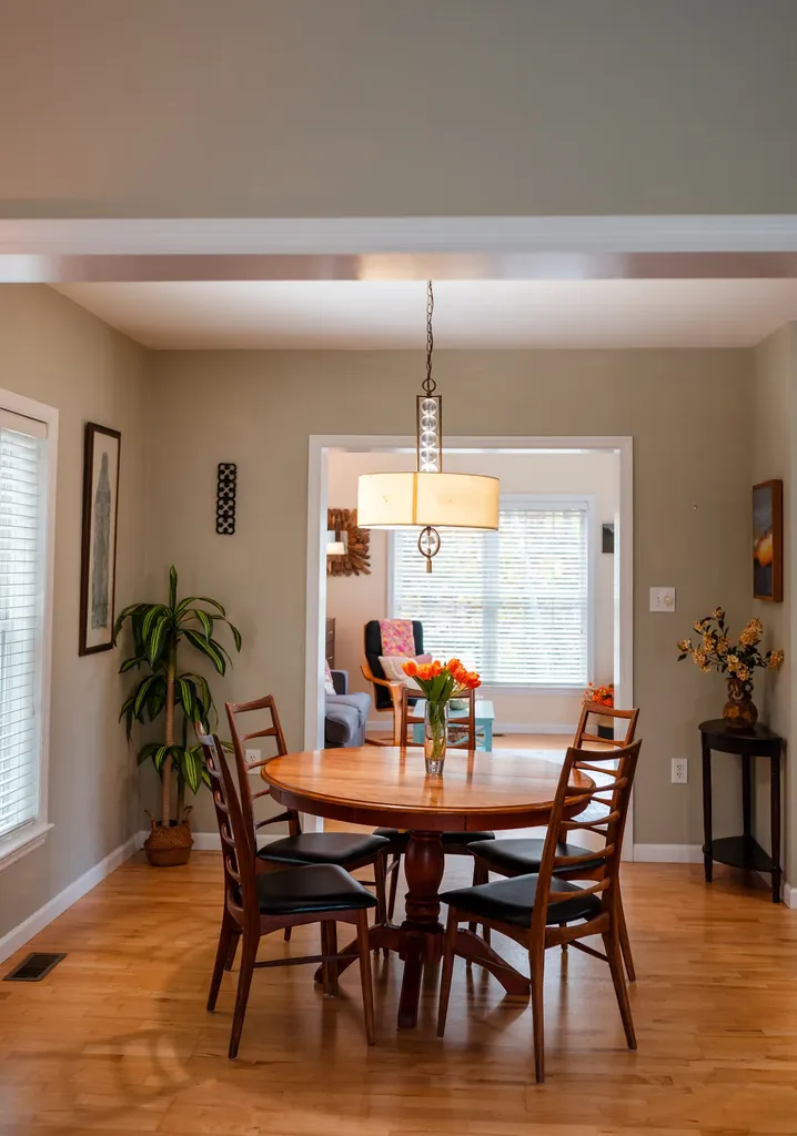 208 Irenes Way Vineyard Haven MA 02568