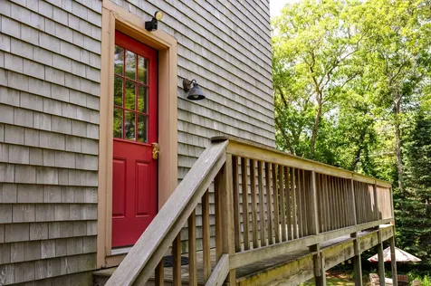208 Irenes Way Vineyard Haven MA 02568