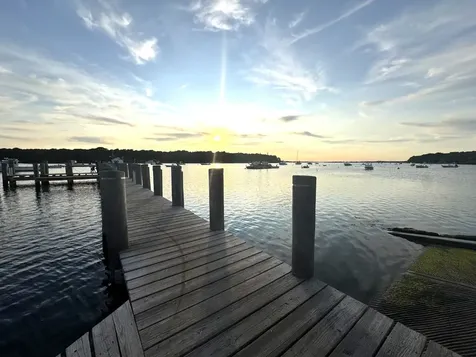 208 Irenes Way Vineyard Haven MA 02568