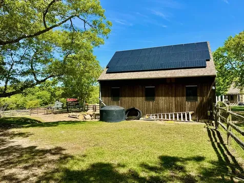 60 Meetinghouse Road Chilmark MA 02535