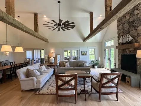 60 Meetinghouse Road Chilmark MA 02535