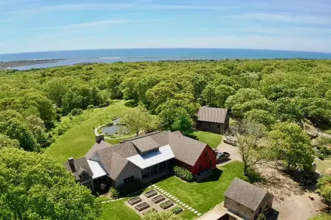 60 Meetinghouse Road Chilmark MA 02535