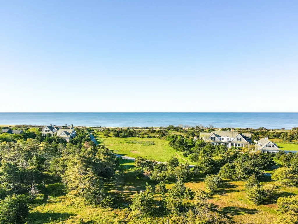 5 Atlantic Drive Edgartown MA 02539