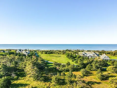 5 Atlantic Drive Edgartown MA 02539