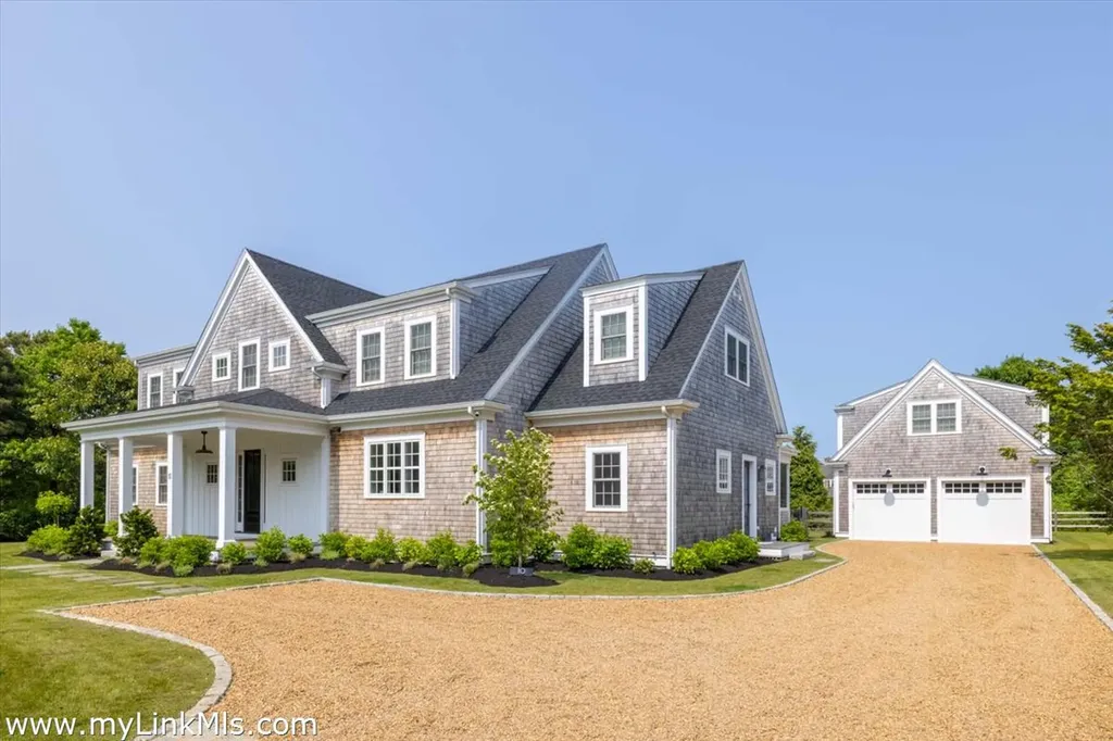 10 Puwal Lane Edgartown MA 02539