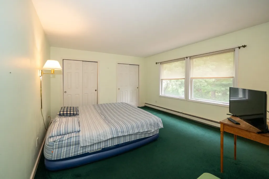 11 Onondaga Avenue Oak Bluffs MA 02557