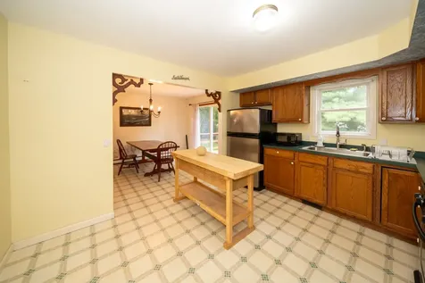 11 Onondaga Avenue Oak Bluffs MA 02557