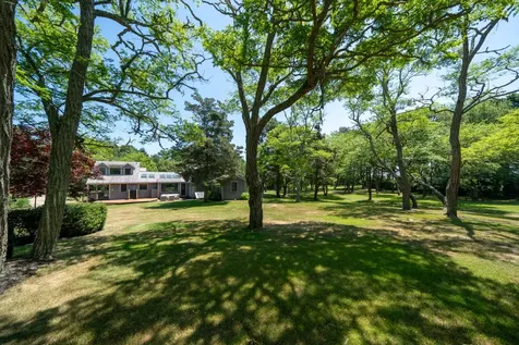 15 Tamarack Lane Oak Bluffs MA 02557