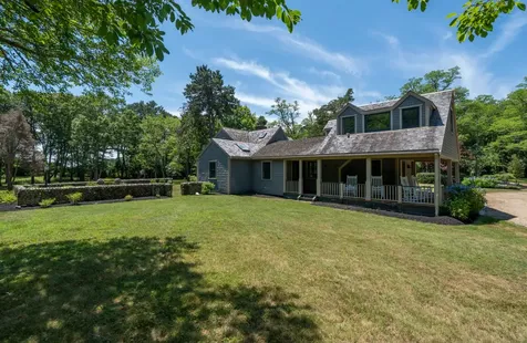 15 Tamarack Lane Oak Bluffs MA 02557